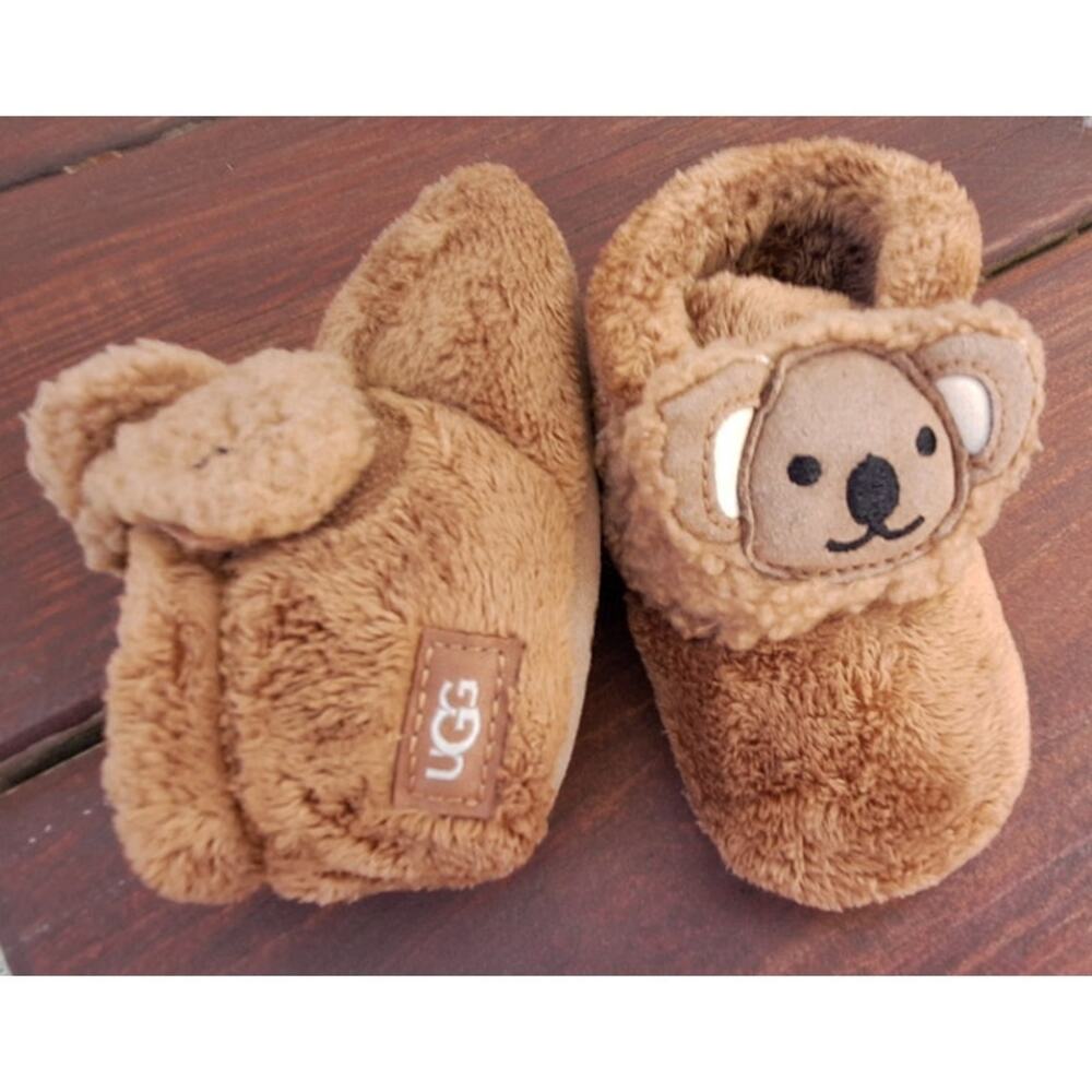 UGG Bixbee Baby Koala Plushie Booties Sleepers Soft Shoes Size 02-03 S 4.5" appr